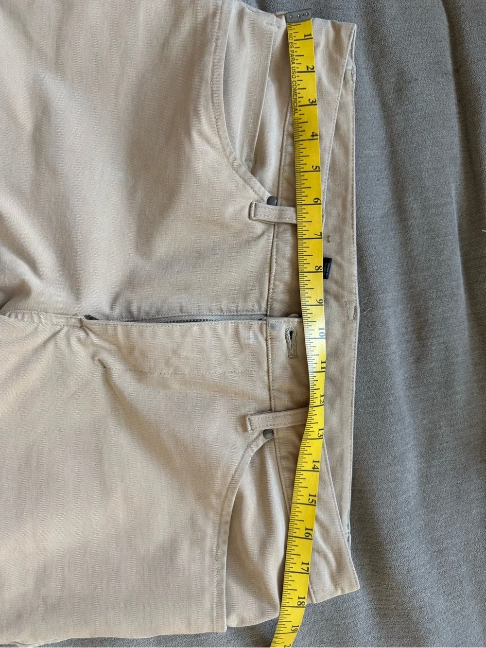 lululemon athletica Men's Utilitech Khaki Chinos - Light Beige